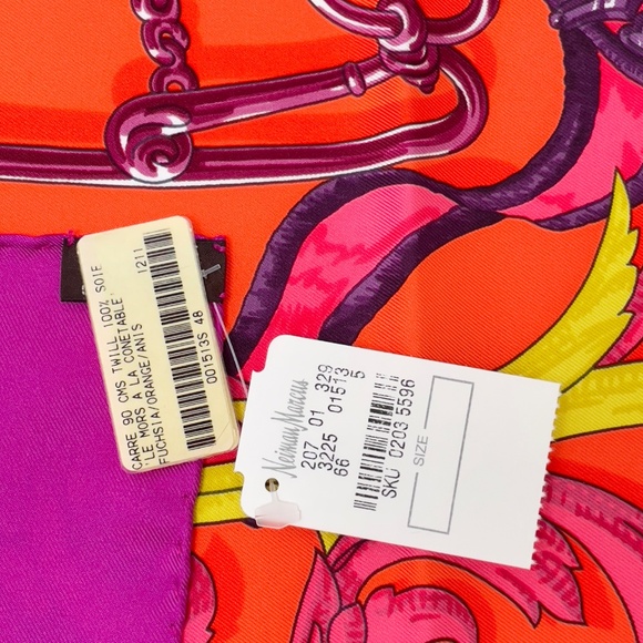NWT Hermes Scarf "Le Mors à la Conétable" in Orange - Picture 3 of 11